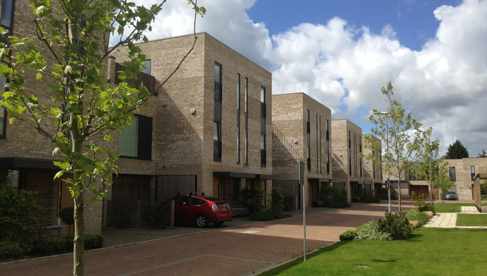 Lanes within higher density development at Gt. Kneighton, Cambridge provide for a strong frontage and controlled street parking.