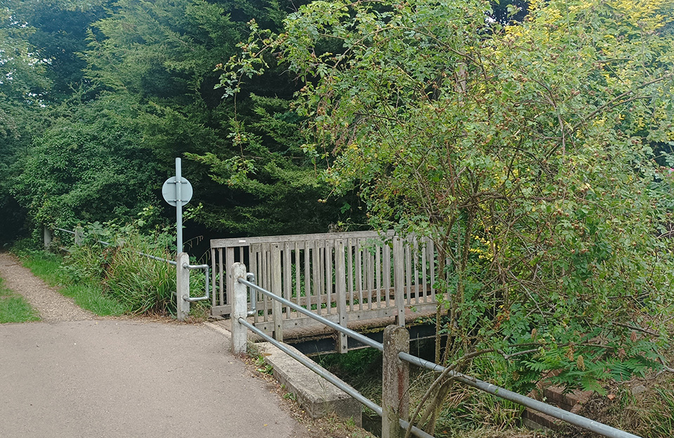 Bridges crossing the stream along Water Lane